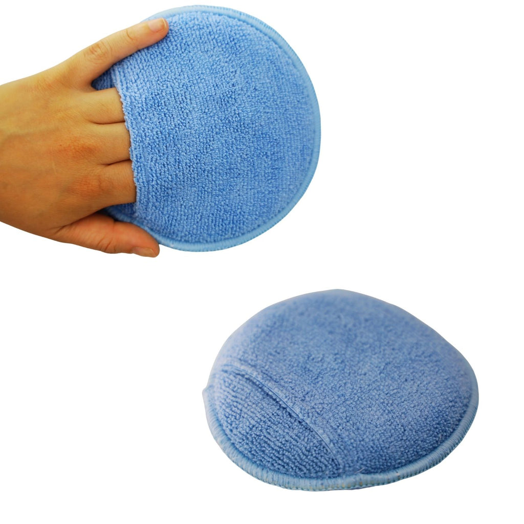 Round Pocket Microfiber Applicator Blue - with hand